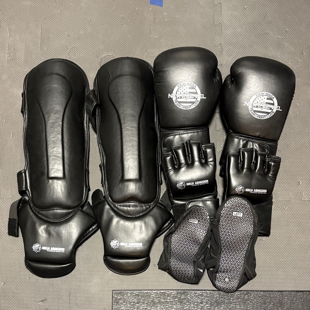 Black Martial Arts Gear Set